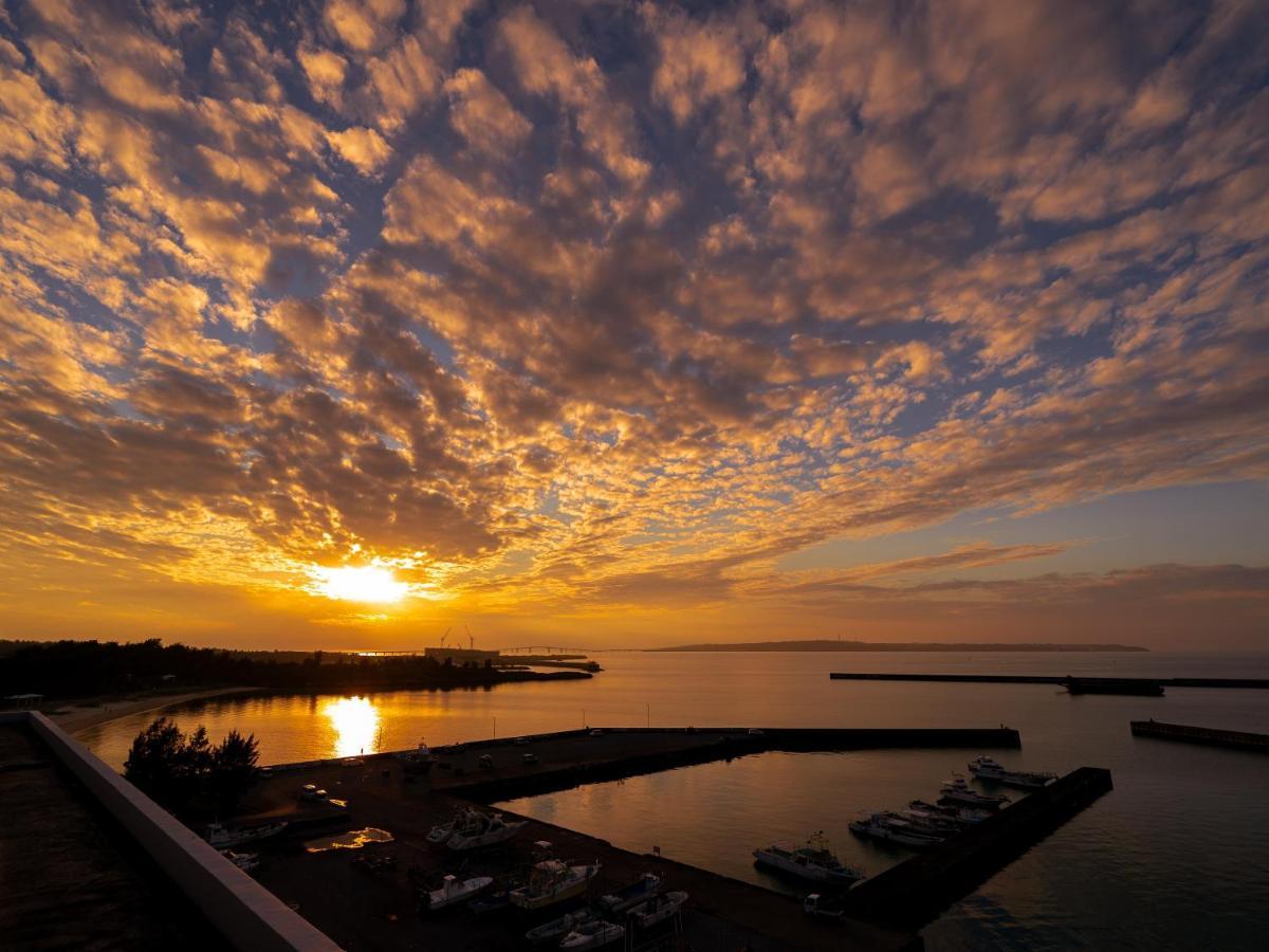 Hotel Locus Miyakojima  Bagian luar foto